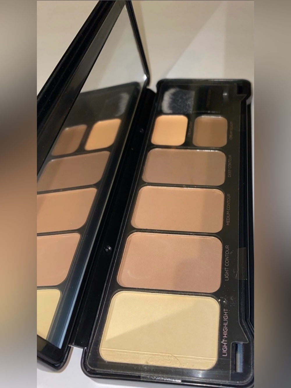 Profusion Cream Contour Palette- Medium Contour Shades